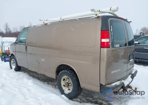 2003 GMC Savana Standard z USA, uszkodzony, nr VIN 1GTHG35U931114315